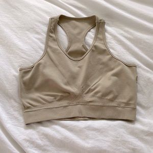 Alphalete sports Bra